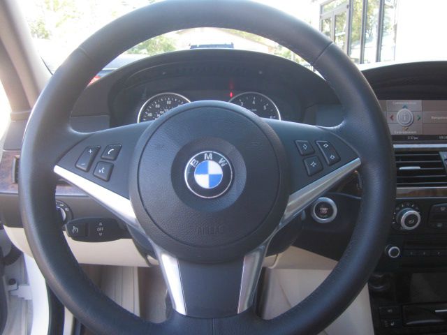 2008 BMW 5 series XLS AWD 4 WD