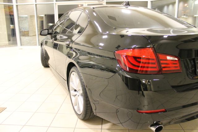 2011 BMW 5 series XLS AWD 4 WD