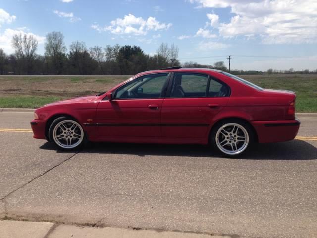 1998 BMW 5 series 1999 Chevrolet Trailblazer