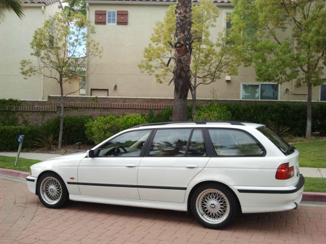 2000 BMW 5 series Rocky Mountain Edition 2WD