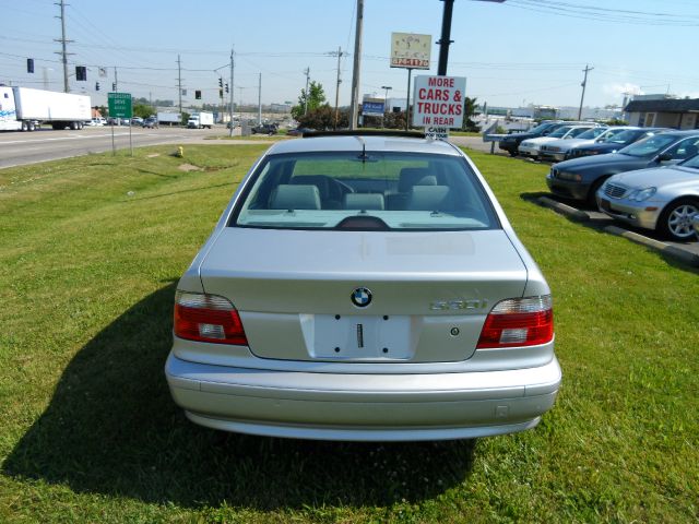 2001 BMW 5 series Supercab 133 FX4