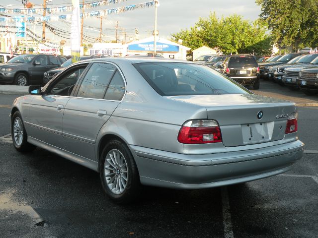 2003 BMW 5 series Supercab 145 XLT 4WD