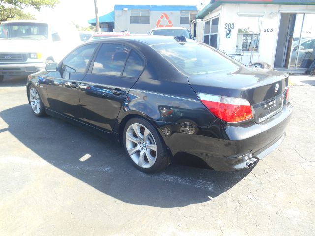 2004 BMW 5 series QUAD CAB SLT Laramie