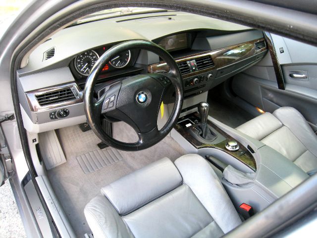 2004 BMW 5 series Luxury R350 4D Utility