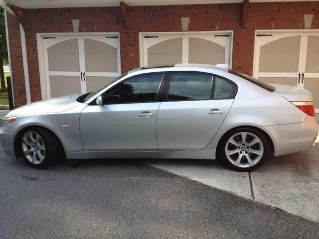 2004 BMW 5 series QUAD CAB SLT Laramie