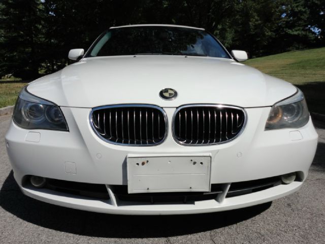 2005 BMW 5 series QUAD CAB SLT Laramie