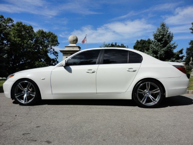 2005 BMW 5 series QUAD CAB SLT Laramie