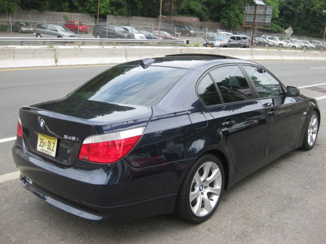 2005 BMW 5 series QUAD CAB SLT Laramie