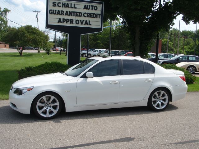 2005 BMW 5 series QUAD CAB SLT Laramie