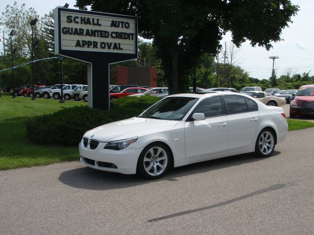 2005 BMW 5 series QUAD CAB SLT Laramie