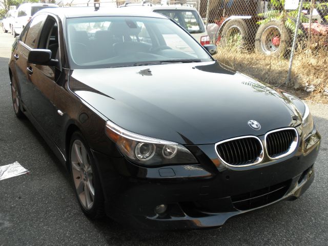 2005 BMW 5 series QUAD CAB SLT Laramie