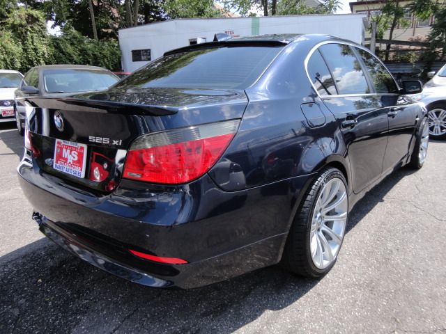 2006 BMW 5 series Luxury Premier