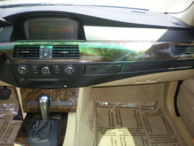 2006 BMW 5 series Luxury Premier