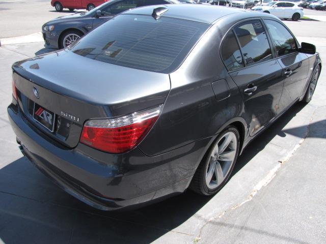 2008 BMW 5 series Ls2door