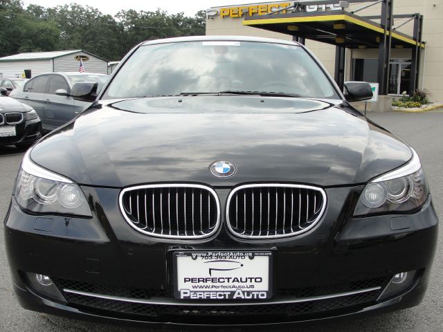 2009 BMW 5 series XLS AWD 4 WD