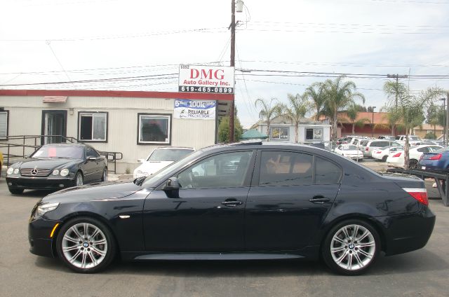 2010 BMW 5 series XLS AWD 4 WD