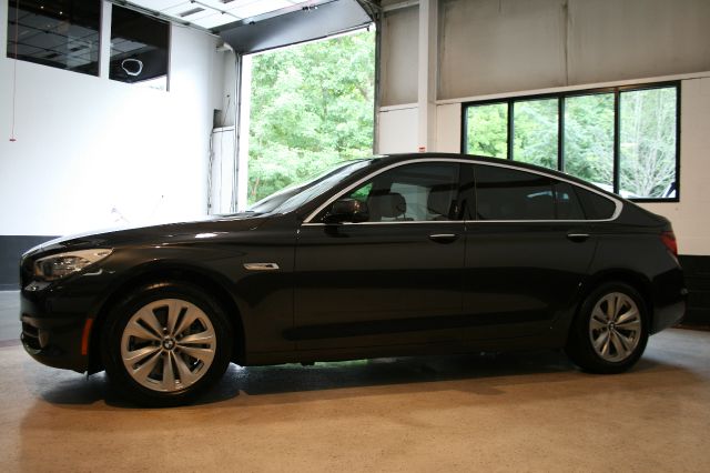 2011 BMW 5 series XLS AWD 4 WD