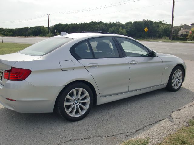 2011 BMW 5 series F-15