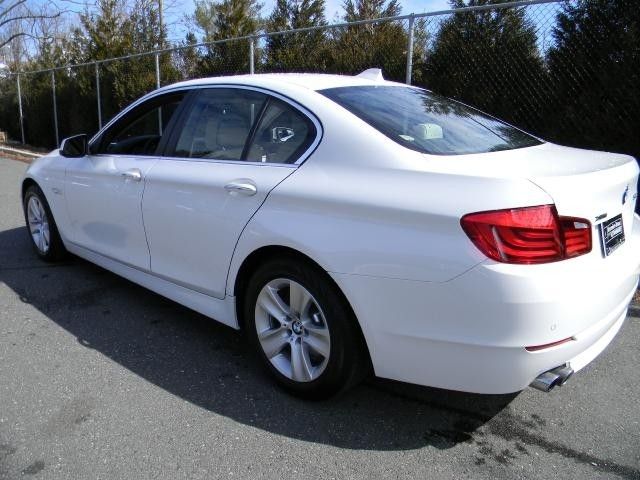 2013 BMW 5 series Se/fullyloaded