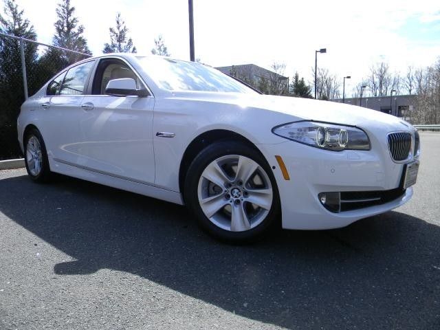 2013 BMW 5 series Se/fullyloaded