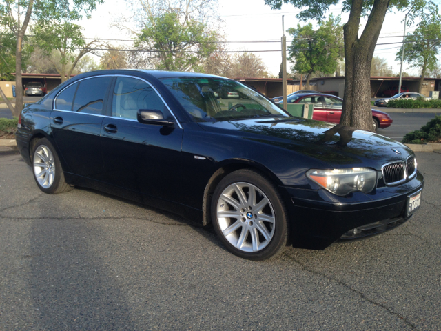 2002 BMW 7 series XLT 4x4 W/leather