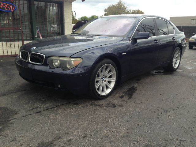 2002 BMW 7 series XLT 4x4 W/leather