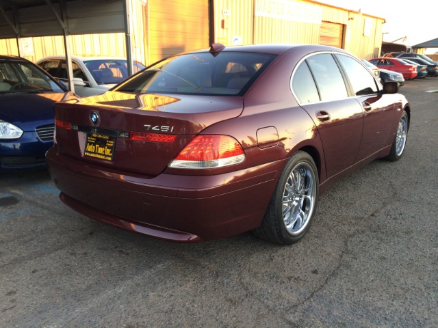 2003 BMW 7 series XLT 4x4 W/leather