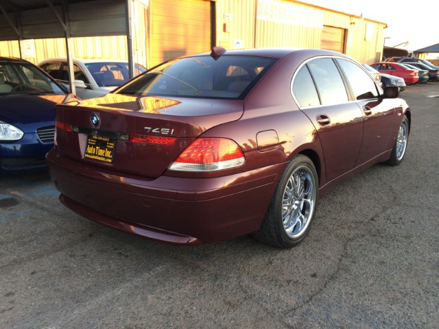 2003 BMW 7 series XLT 4x4 W/leather