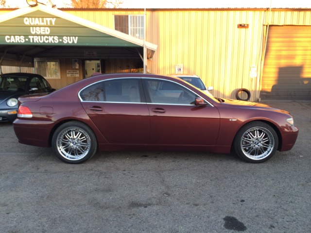 2003 BMW 7 series XLT 4x4 W/leather