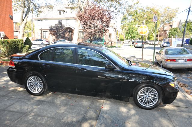 2003 BMW 7 series XLT 4x4 W/leather