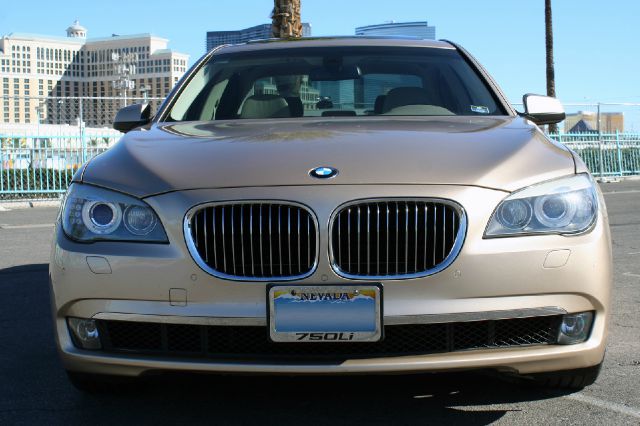 2009 BMW 7 series Recreational