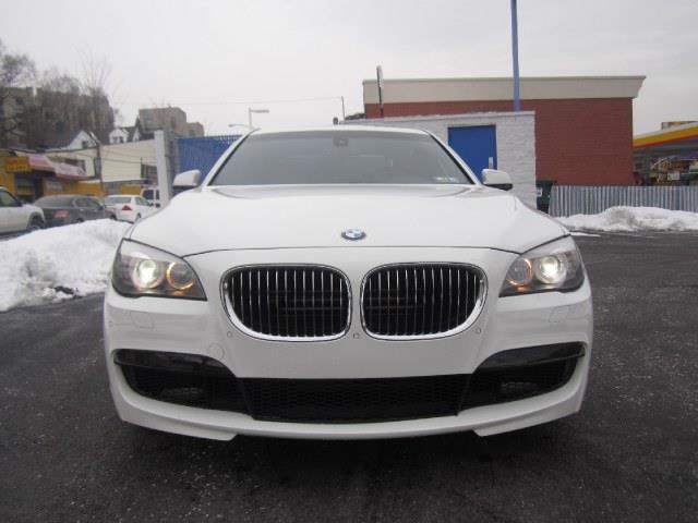 2011 BMW 7 series EXL AT With NAVI AWD SUV