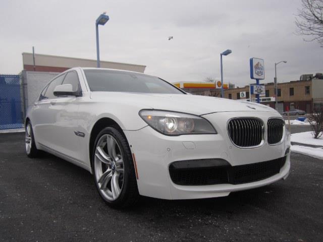 2011 BMW 7 series EXL AT With NAVI AWD SUV