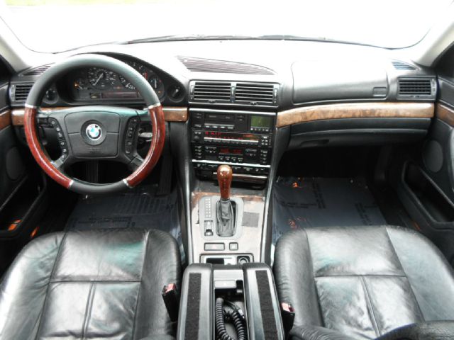 1998 BMW 7 series 740il Sport/navi