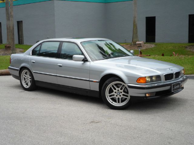 1998 BMW 7 series 740il Sport/navi