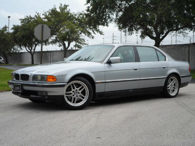 1998 BMW 7 series 740il Sport/navi