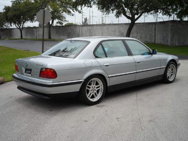 1998 BMW 7 series 740il Sport/navi