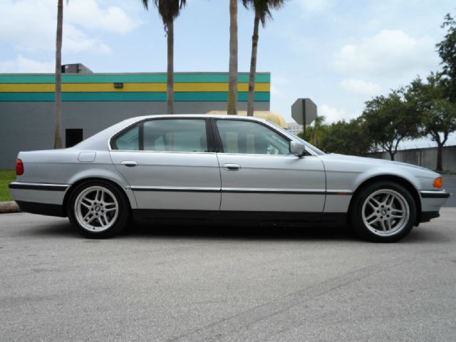 1998 BMW 7 series 740il Sport/navi