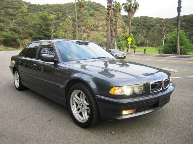 2001 BMW 7 series 3 Quad Coupe 2D