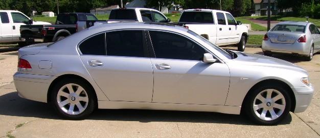 2002 BMW 7 series XLT 4x4 W/leather