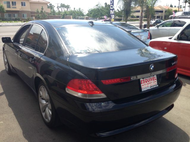 2002 BMW 7 series XLT 4x4 W/leather