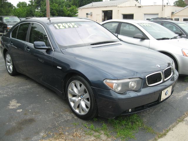 2002 BMW 7 series XLT 4x4 W/leather