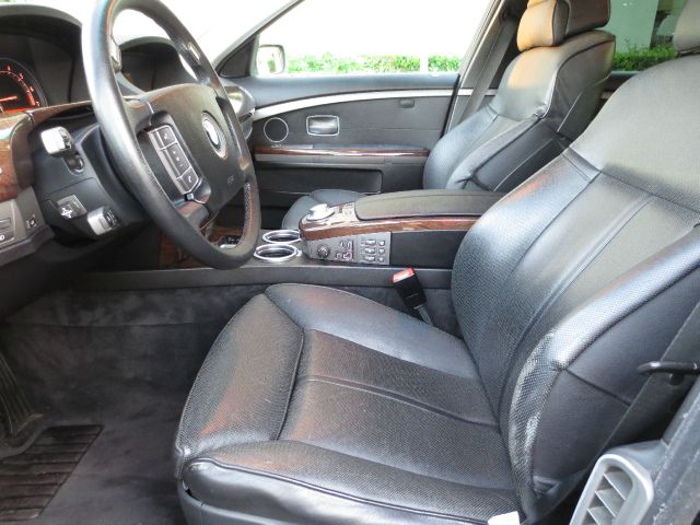 2002 BMW 7 series XLT 4x4 W/leather