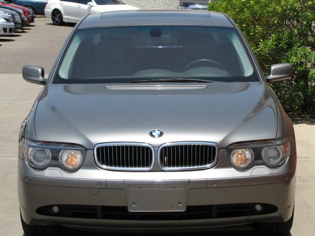 2002 BMW 7 series XLT 4x4 W/leather