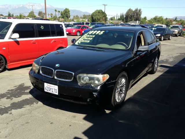 2002 BMW 7 series XLT 4x4 W/leather