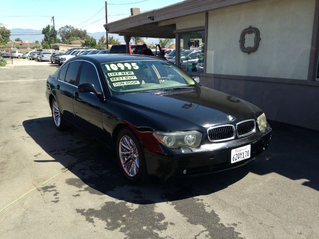 2002 BMW 7 series XLT 4x4 W/leather