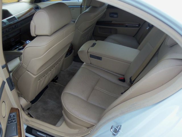 2003 BMW 7 series XLT 4x4 W/leather