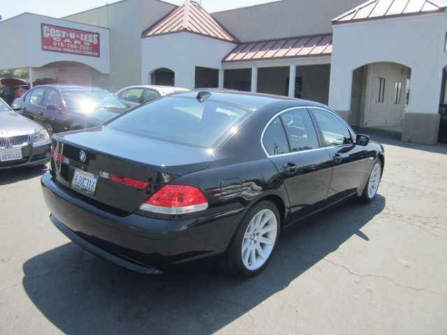 2003 BMW 7 series XLT 4x4 W/leather