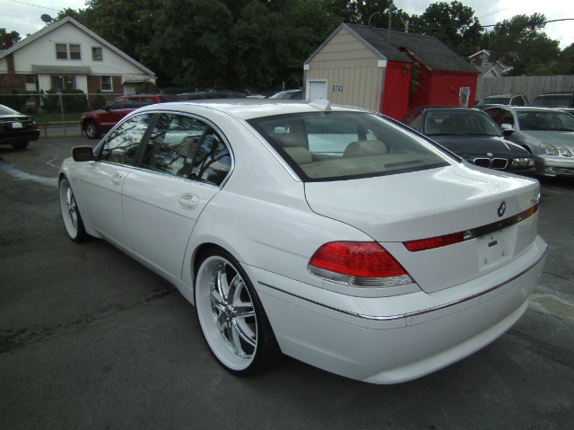 2003 BMW 7 series 2.0T Avant Quattro AWD