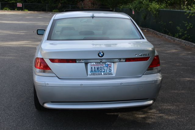 2003 BMW 7 series XLT 4x4 W/leather